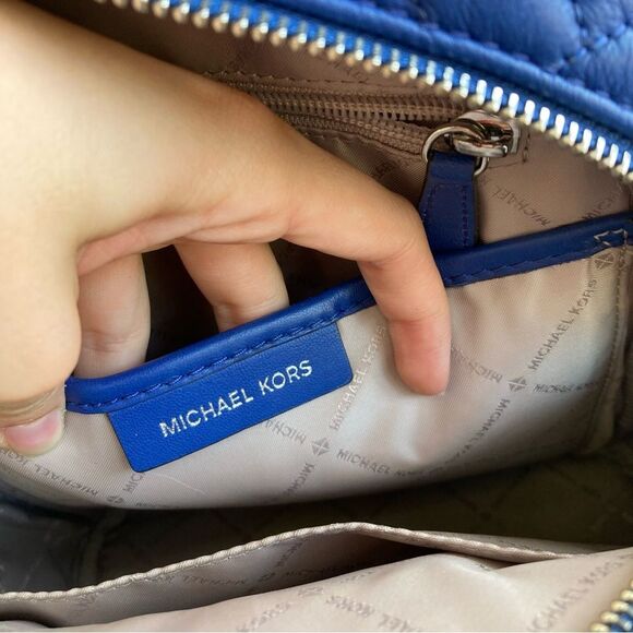 MICHAEL KORS Royal Blue Backpack Shoulder Bag Sheila Jet Set Jaycee Cooper Quilt - Picture 5 of 11